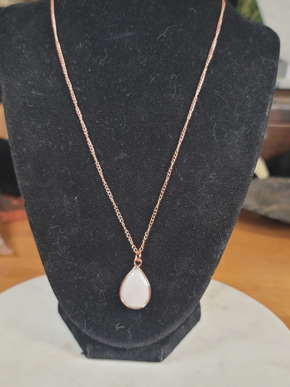 Copper Teardrop White Pendant Necklace